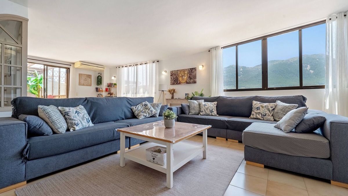 Pauls House | Holiday Home 'El Mirador Dels Ports' with Mountain View, Wi-Fi and Air Conditioning