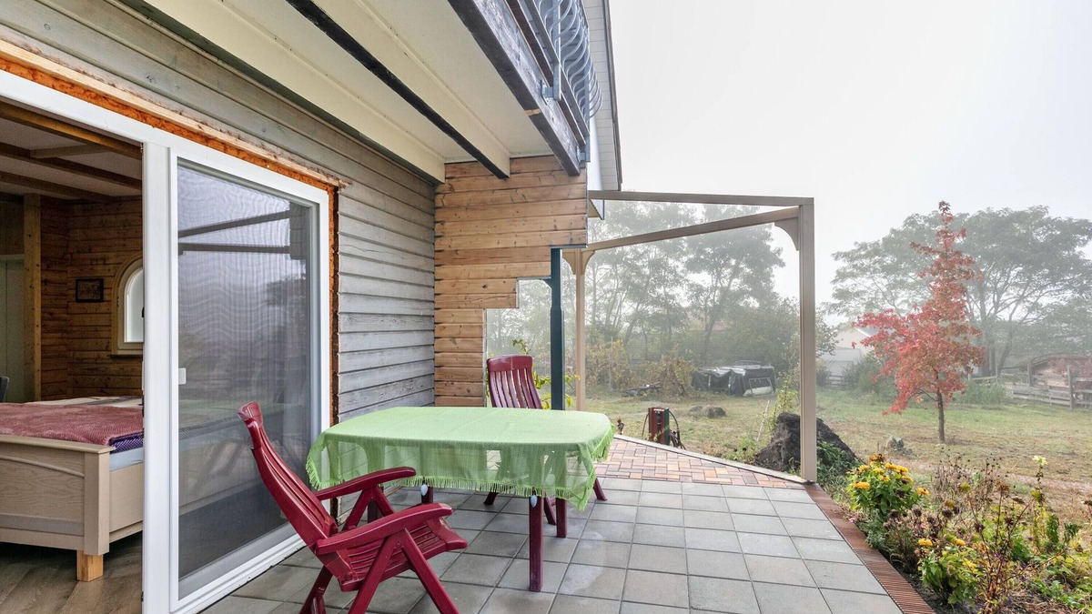 Niederfinow House | Holiday Home 'Erdgeschoss' with private Terrace, Private Garden and Wi-Fi