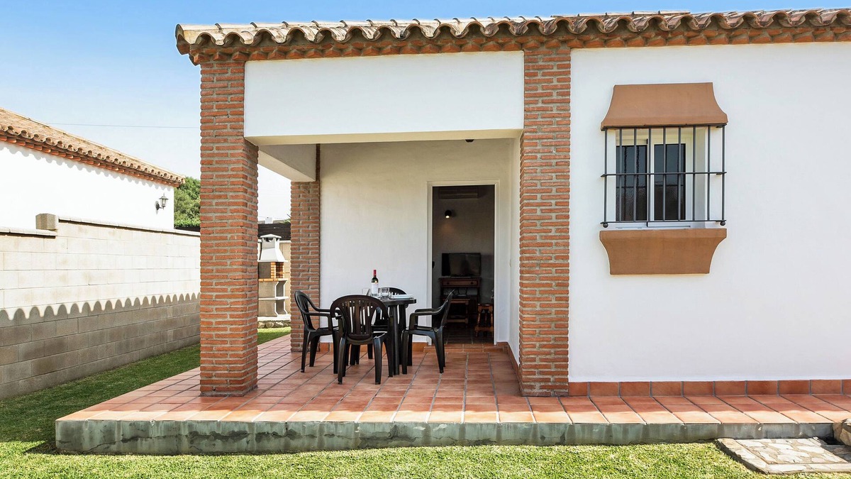 Los Canos de Meca House | Holiday Home "Casita Torre de Meca 2" with Wi-Fi, Terrace & Garden