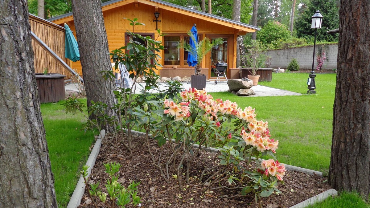 Bullenwinkel House | Holiday Home 'Familie Plaß' with Private Terrace, Private Garden and Wi-Fi