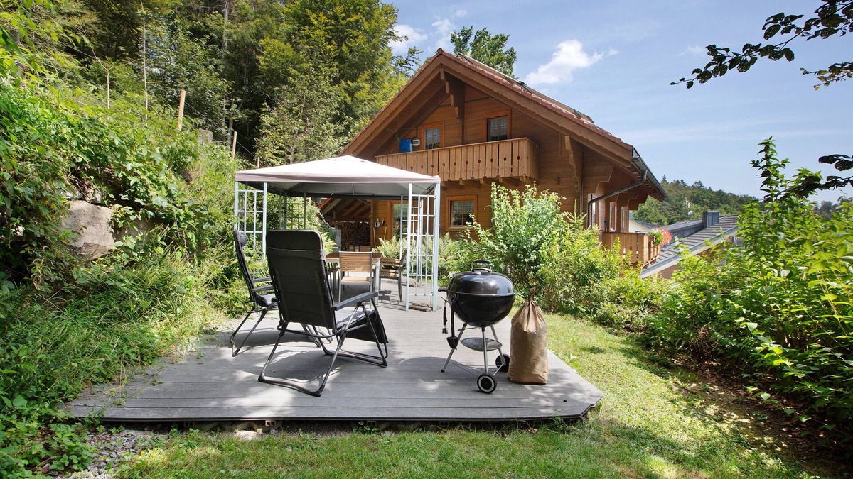 Wittenschwand House | Holiday Home 'Ferienhaus Sankt Peter' with Mountain View, Private Terrace and Wi-Fi