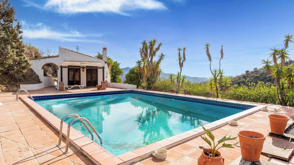 Palma-Palmilla House | Holiday Home 'Finca Arroyo De Las Adelfas' with Mountain View, Private Pool and Wi-Fi