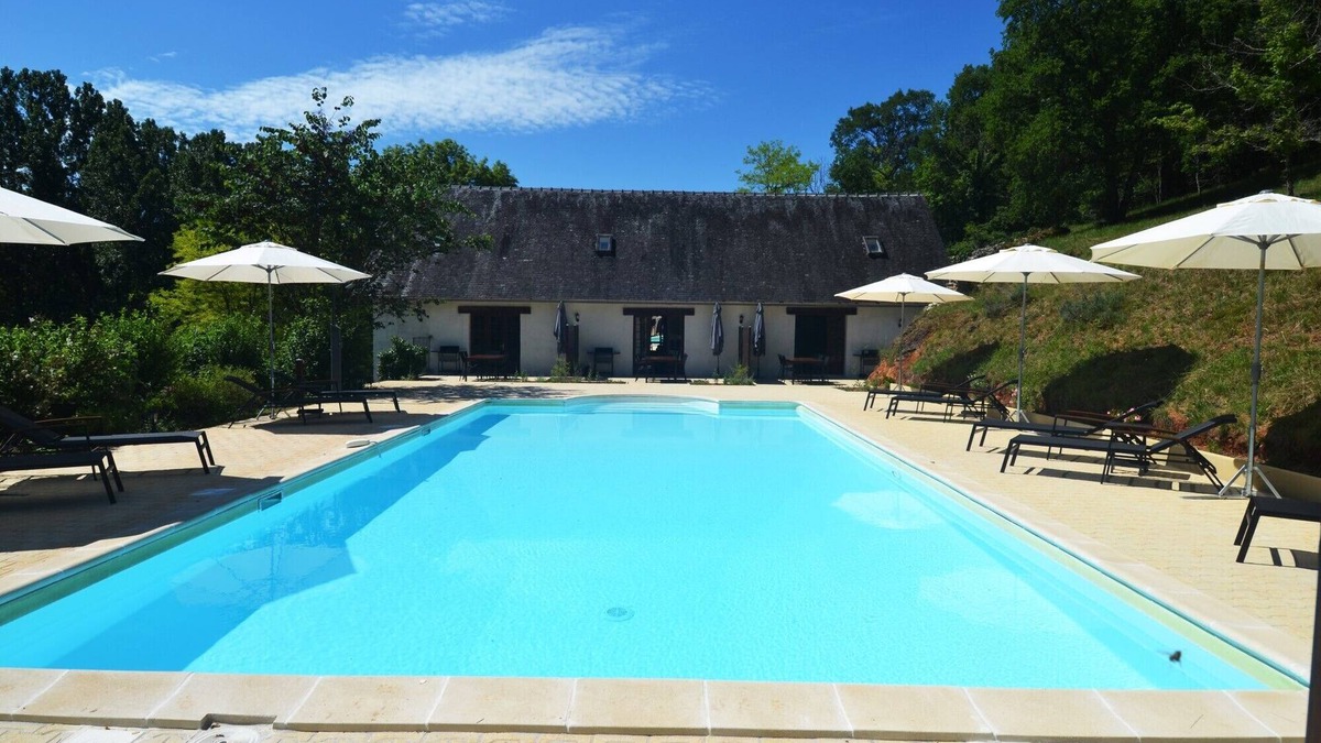 Souillac House | Holiday home for 2 - 45m² - quiet green area - large swimming pool