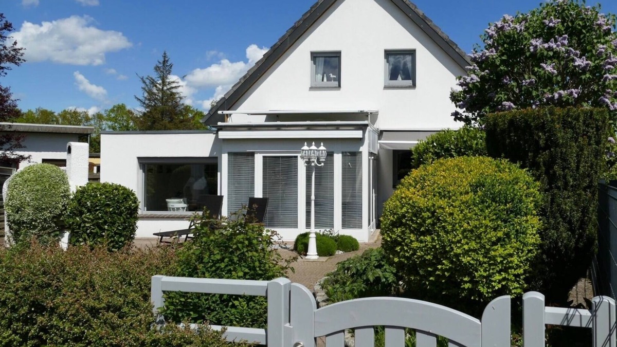Lensterstrand House | Holiday home for 5 guests with 120m² in Lensterstrand (26949)