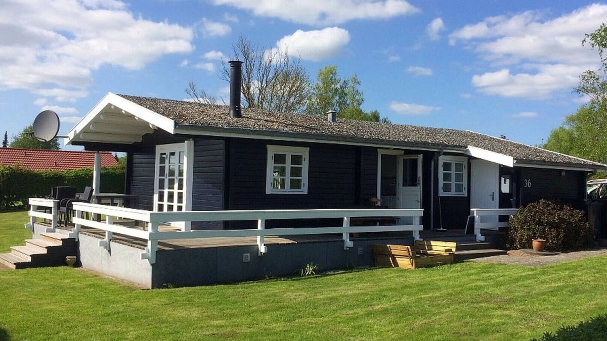 Rendbjerg House | Holiday home for families with many amenities, Wi-Fi, oven, washing machine