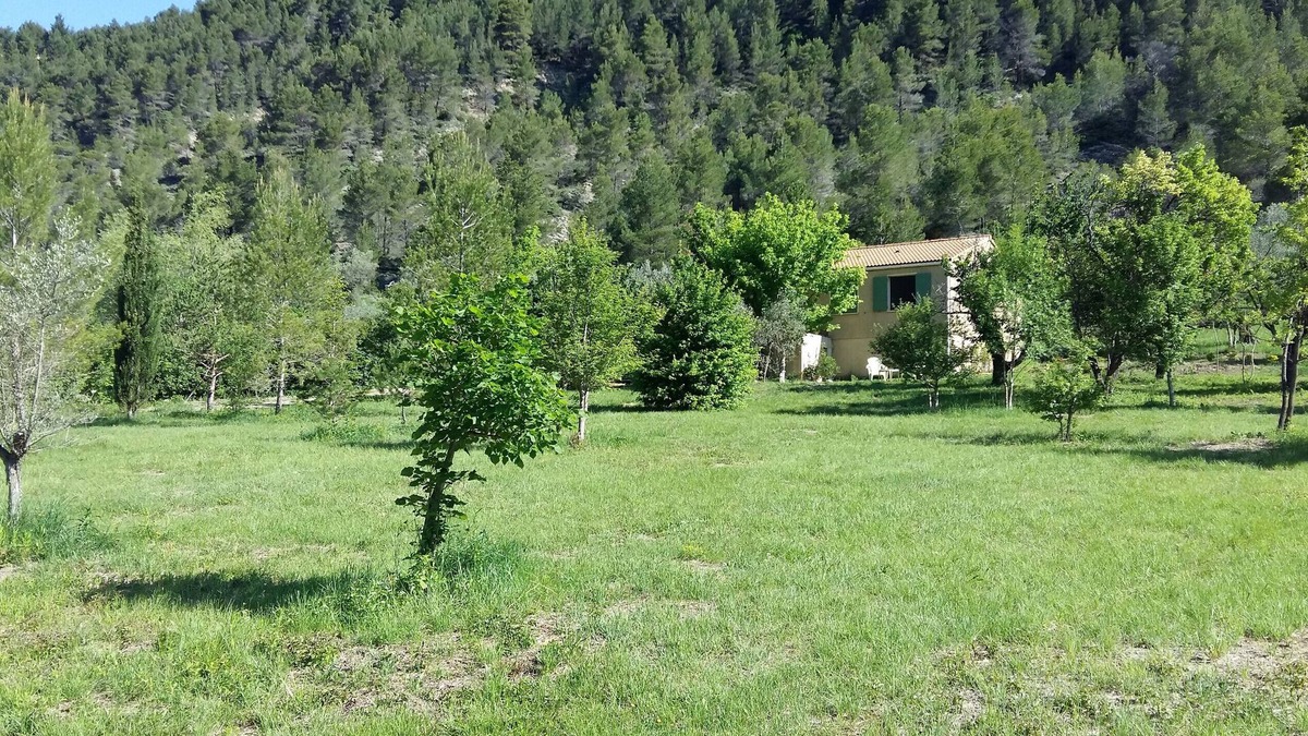 Buis-les-Baronnies House | Holiday Home 'Gabriel' with Mountain View, Private Terrace and Wi-Fi