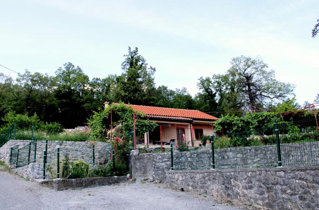 Karuc House | Holiday Home Gazevic