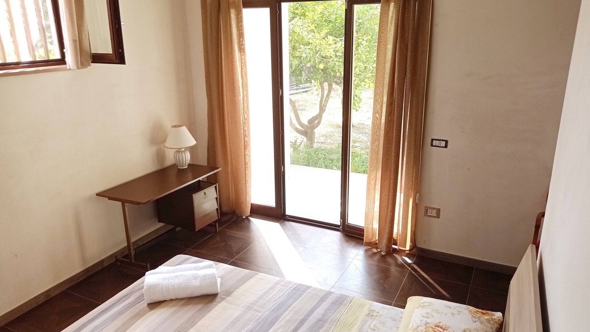 Castelnuovo Cilento House | Holiday Home "Germogli di Prumo" with Shared Garden & Wi-Fi
