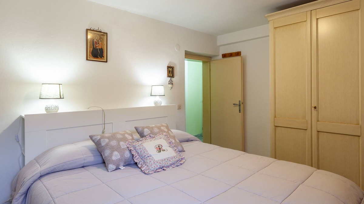 Stazzema House | Holiday Home "Gigina" with Private Terrace
