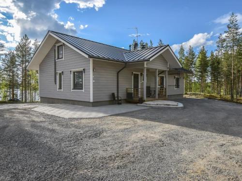 Aatola House | Holiday Home Hämyrinne by Interhome