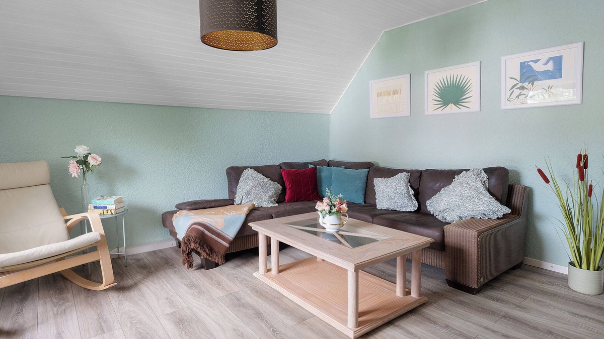 Oyten House | Holiday Home 'Harmonie Hof' with Private Terrace and Wi-Fi