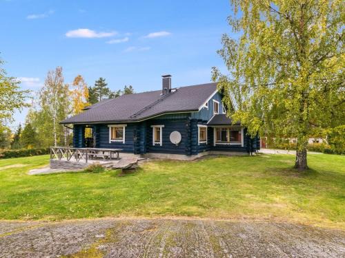 Aatola House | Holiday Home Honkalinna by Interhome