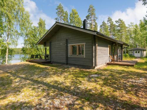 Enonkoski House | Holiday Home Hot pool cottage iitu by Interhome