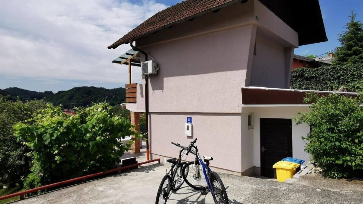 Tuheljske Toplice House | Holiday Home Tuheljske with Mountain View