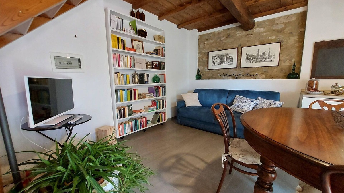 Fiano House | Holiday Home in Tuscany near Lucca