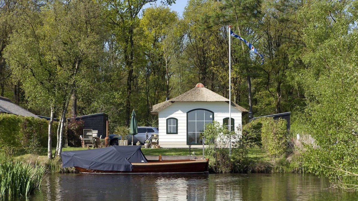 Sint Nicolaasga House | Holiday home in Sint Nicolaasga