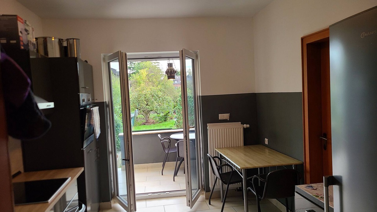 Birkesdorf House | Holiday Home 'Ihr Zuhause Auf Zeit' with Private Terrace, Balcony and Wi-Fi