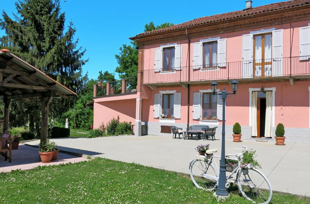 Asti House | Holiday Home Il Cavaliere by Interhome