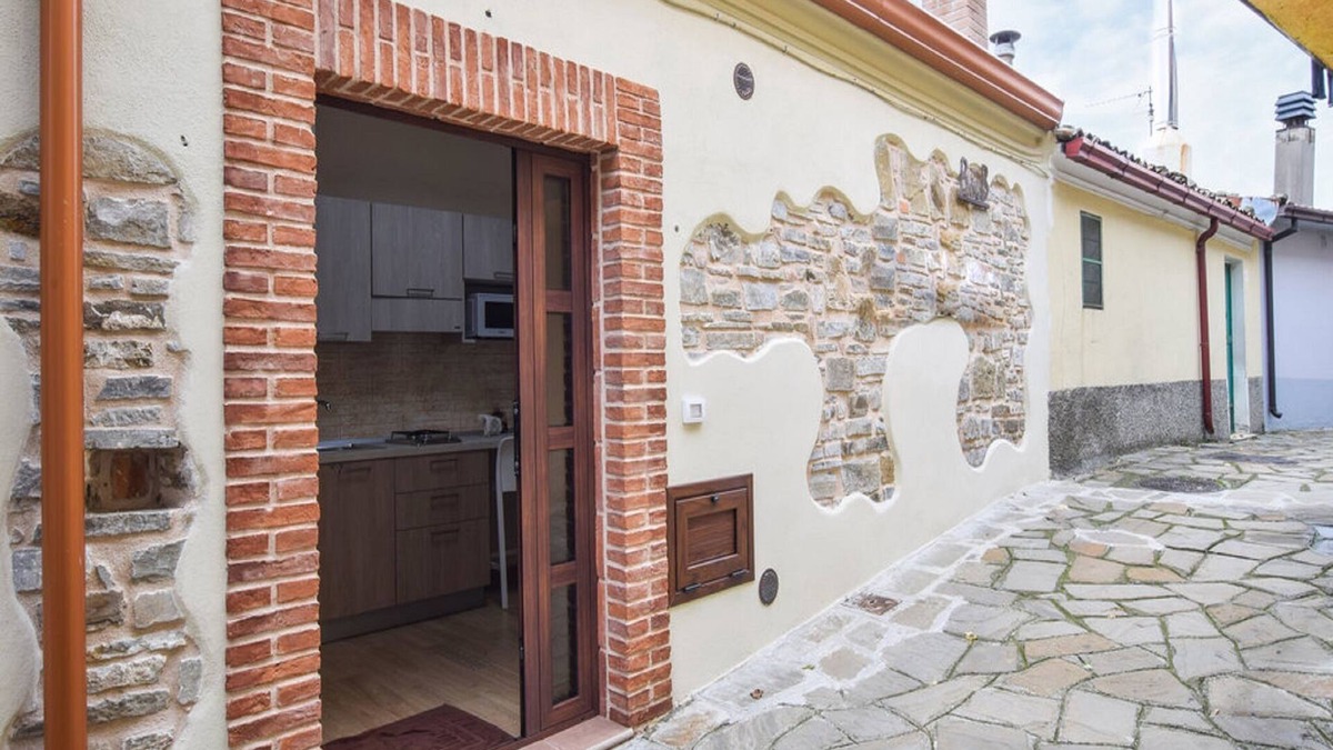 Albidona House | Holiday Home in Albidona