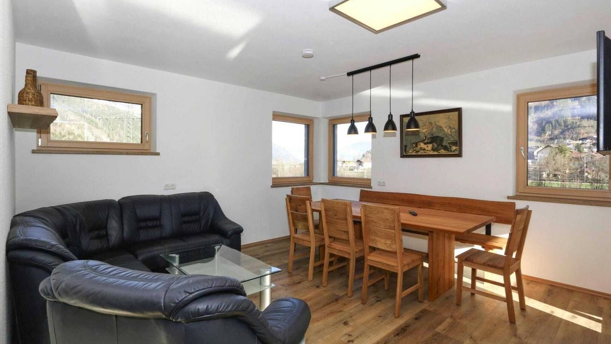 Distelberg Apartment | Holiday Home in Aschau near Climbing Center