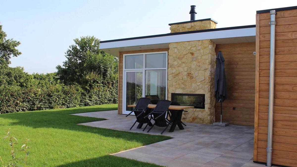 Gasthuis House | Holiday Home in Bemelen with Sauna