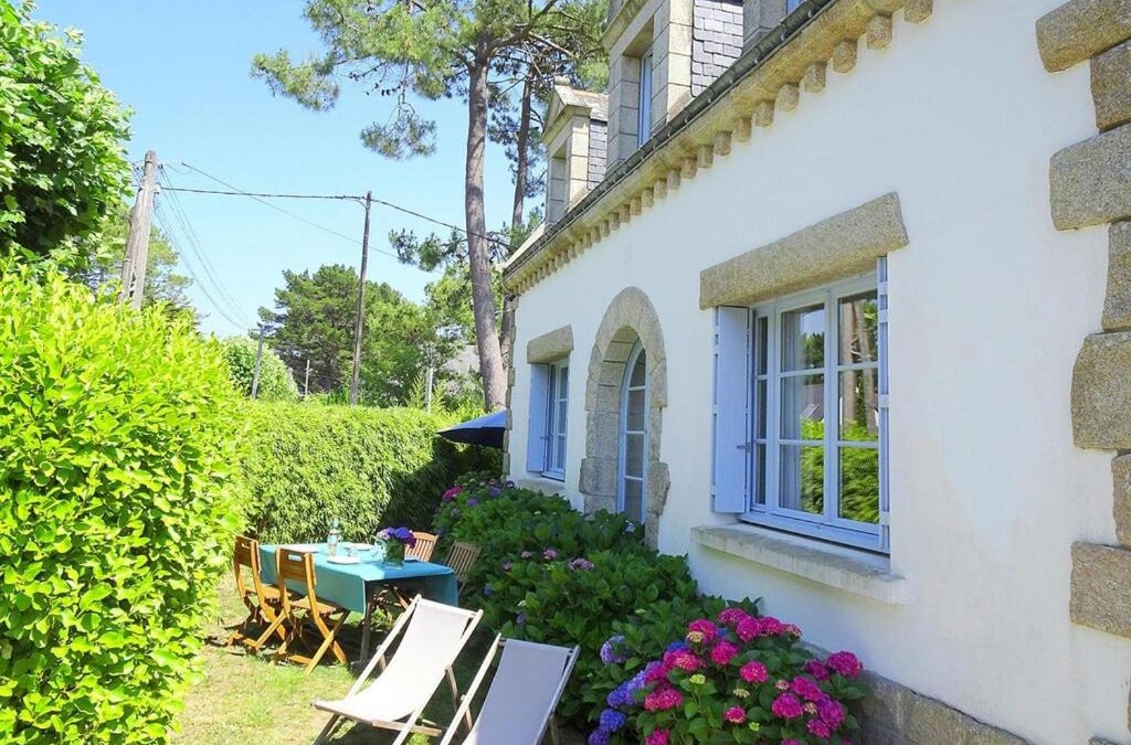 Carnac House | Holiday Home in Carnac near Sandy Beach