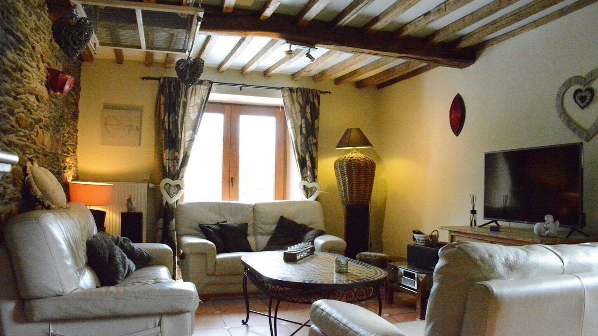Champlon House | Holiday Home in Champlon near Ardennes
