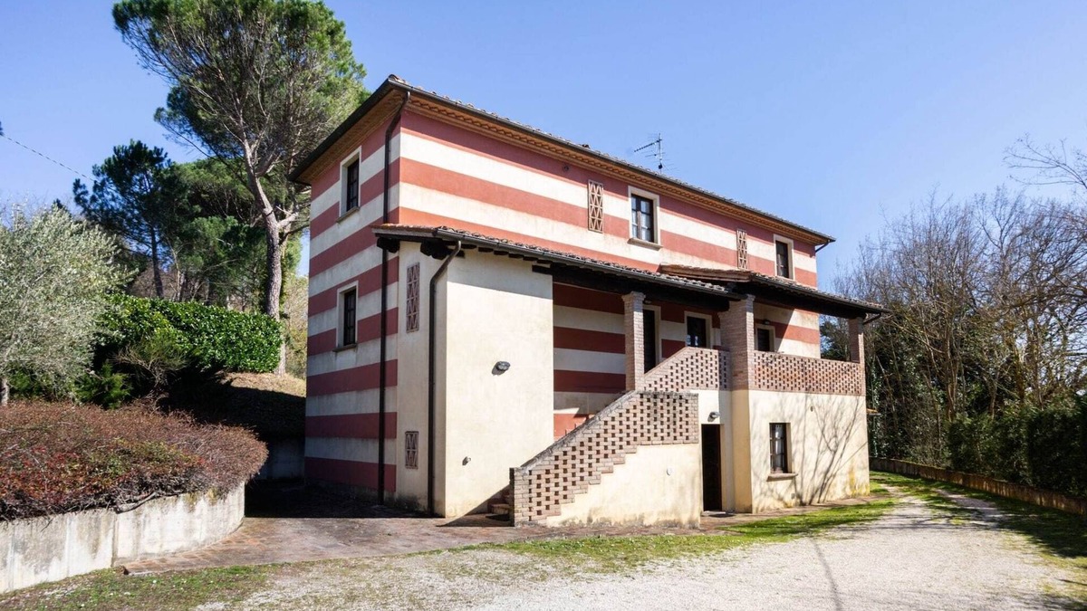 Santa Reparata House | Holiday Home in Citerna near Castello Bufalini