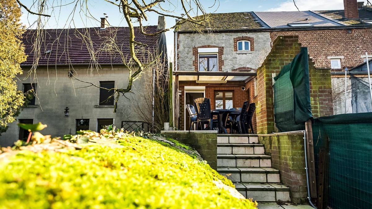 Couvin House | Holiday home in Frasnes with garden