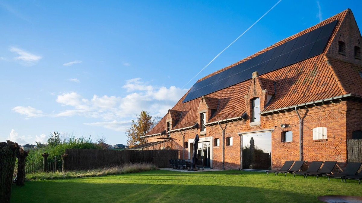 Moorslede Other | Holiday Home in Moorslede with Pool and Jacuzzi