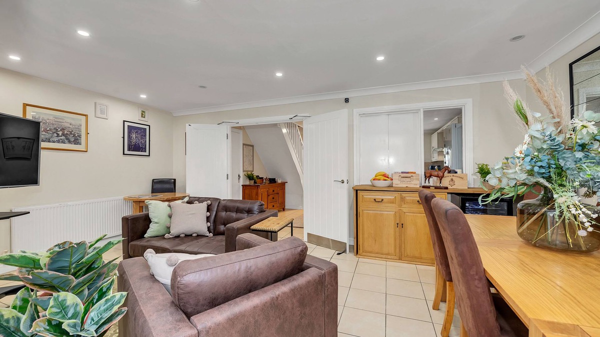 Newmarket House | Holiday Home in Newmarket, Suffolk