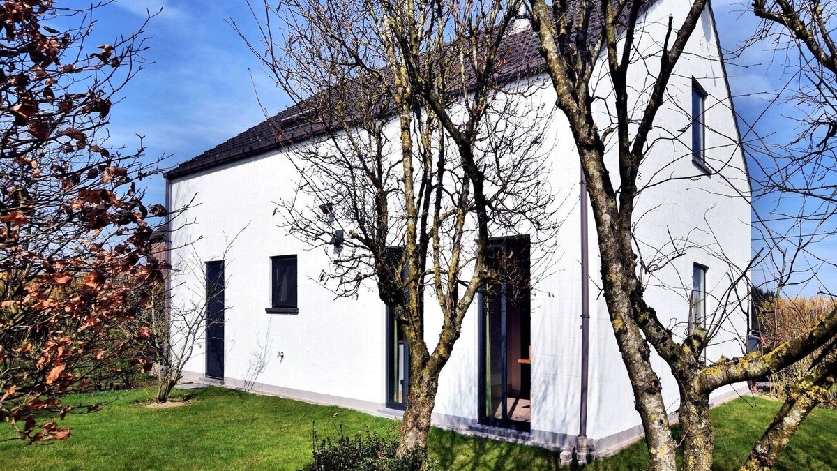 Lignieres House | Holiday home in peaceful setting and large garden