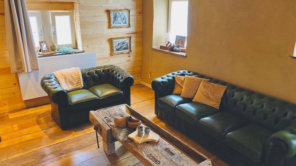 Louveigne House | Holiday home in Sprimont with forest