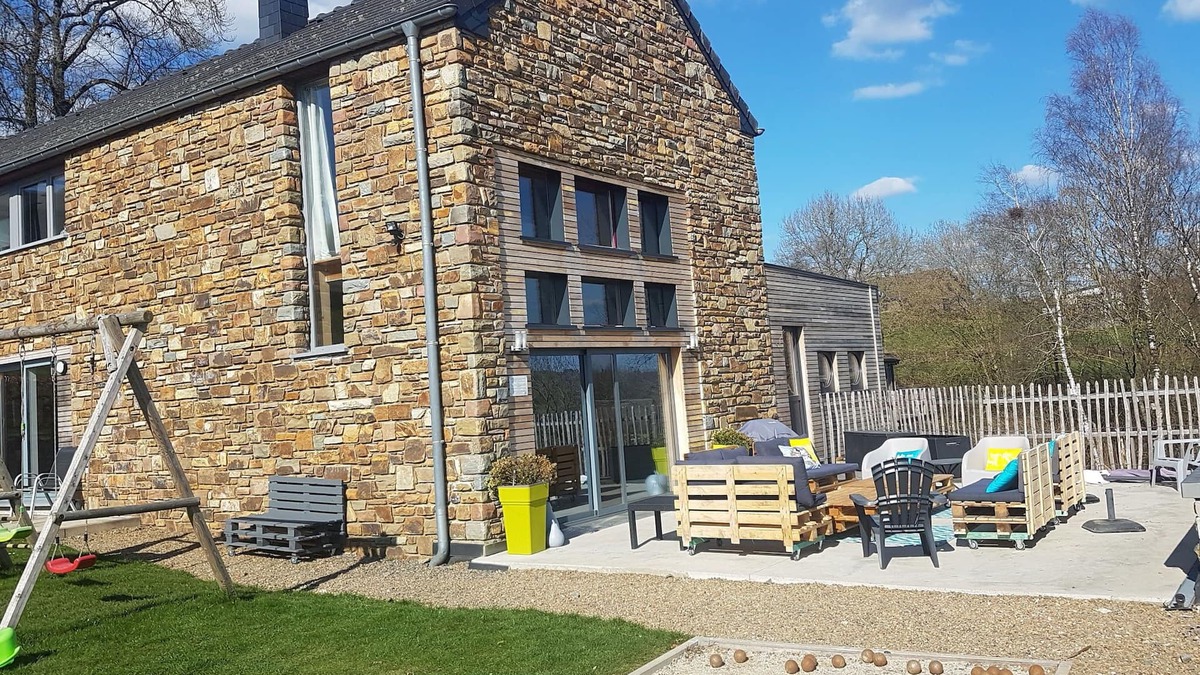 Stavelot House | Holiday Home in Stavelot near Spa-Francorchamps