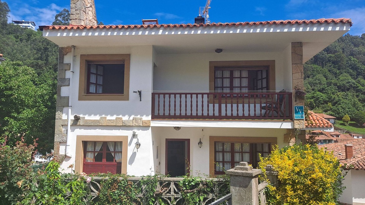 Tazones House | Holiday home in the core of Tazones (VV-624-AS)
