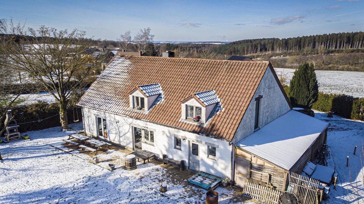 La Reid House | Holiday Home in Theux near Spa Thermal Baths