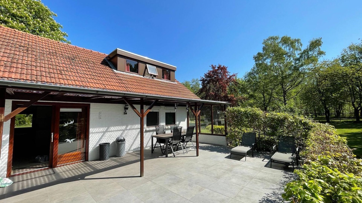 Uden House | Holiday home in Uden with private garden
