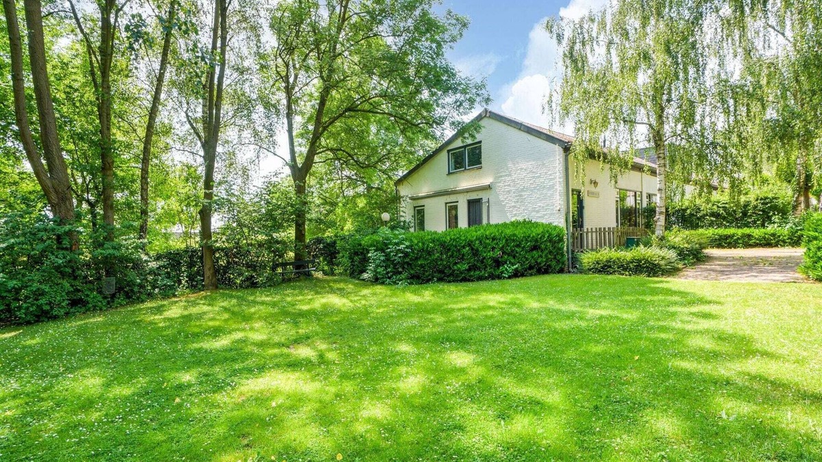 Municipality of Meerssen House | Holiday Home in Ulestraten with Forest