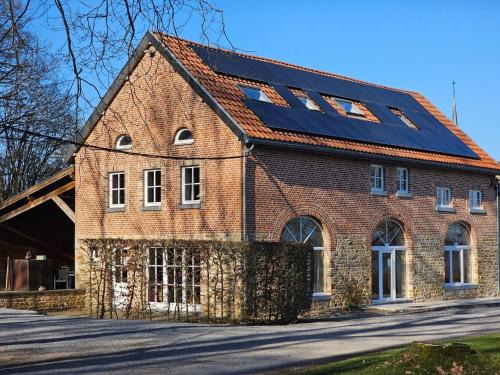 Pepinster House | Holiday Home in Wallonie with Terrace