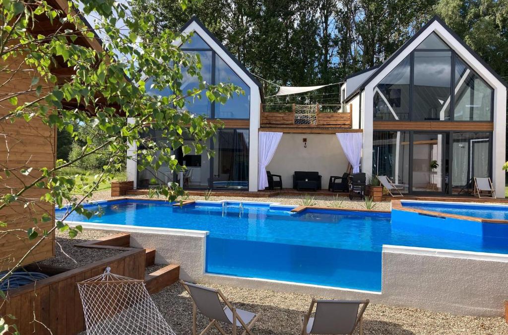 Swinoujscie House | Holiday Home in winouj cie with Pool
