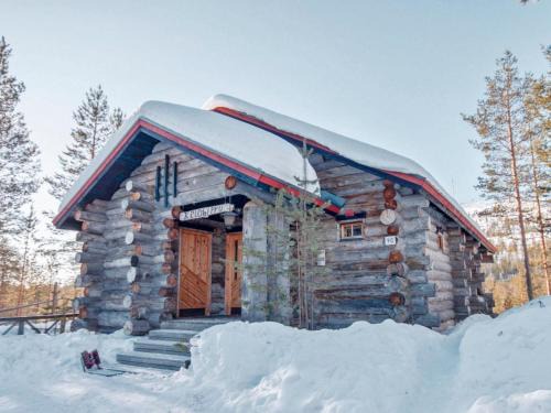 Pyhatunturi House | Holiday Home Kelohippu 1 by Interhome
