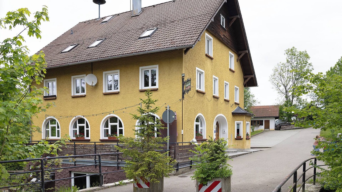 Oberreute House | Holiday Home 'Kraichgauer Haus' with Private Terrace, Private Garden and Wi-Fi