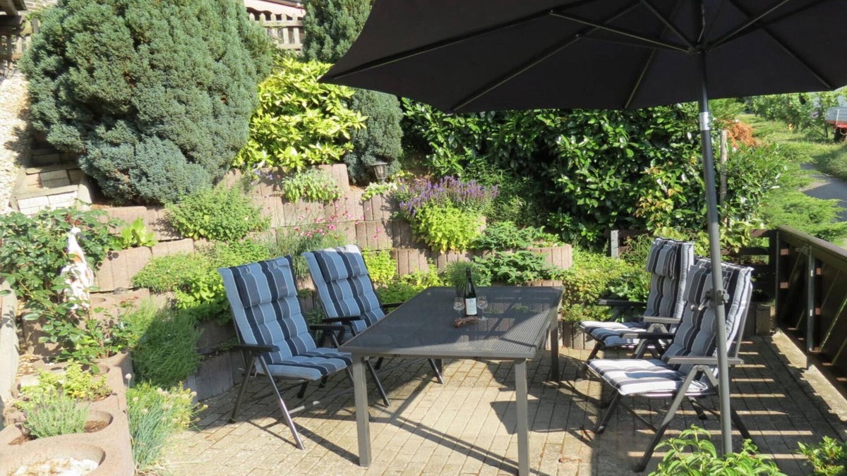 Neumagen-Dhron Apartment | Holiday Home Later Comfortable Vacation Home