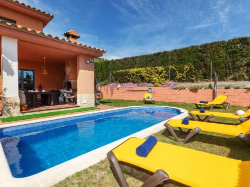 La Goba House | Holiday Home La Goba Parc by Interhome