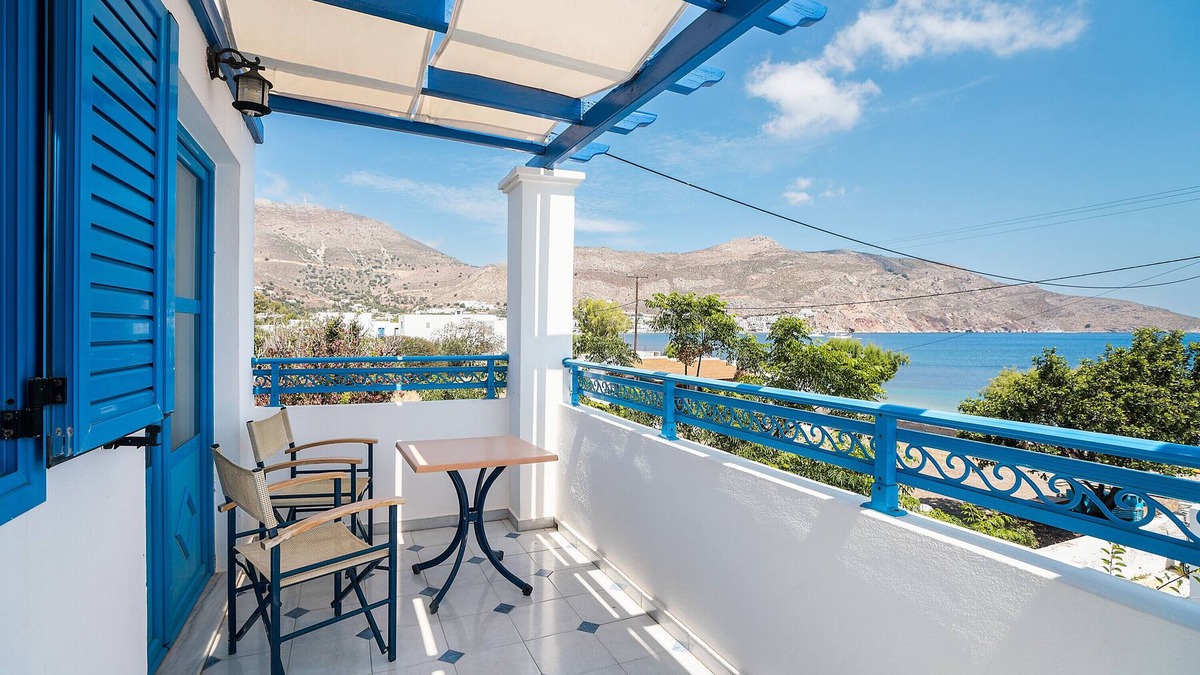 Tilos House | Holiday Home 'Livadia Beach Tilos Apartment ' with Sea View, Wi-Fi and Air Conditioning