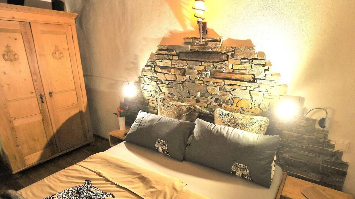 Gappenach House | Holiday Home 'Maifelder Wellnessbauernhaus'