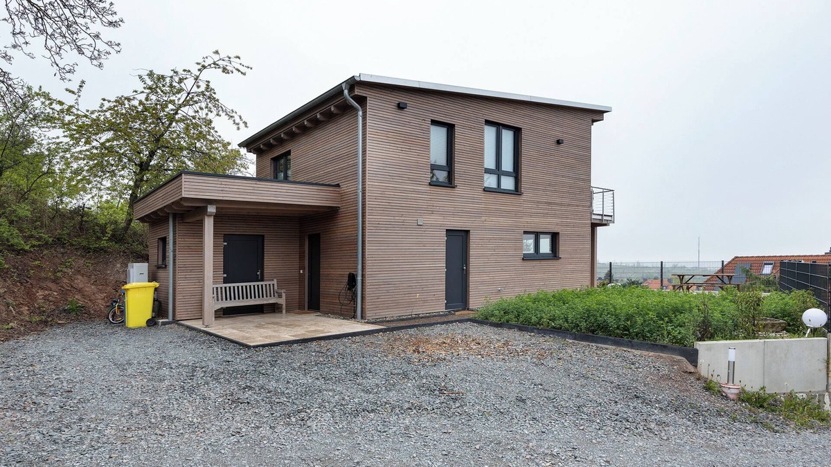 Gernrode House | Holiday Home 'Mit Panoramablick' with Mountain View, Shared Terrace and Wi-Fi