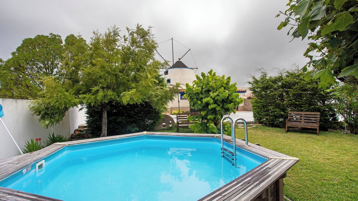 Torres Vedras House | Holiday Home 'Moinho Das Esteveiras' with Sea View, Private Pool and Private Terrace