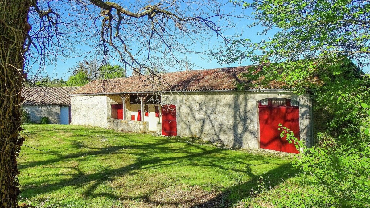 Sigoules House | Holiday Home near Bergerac Vineyards