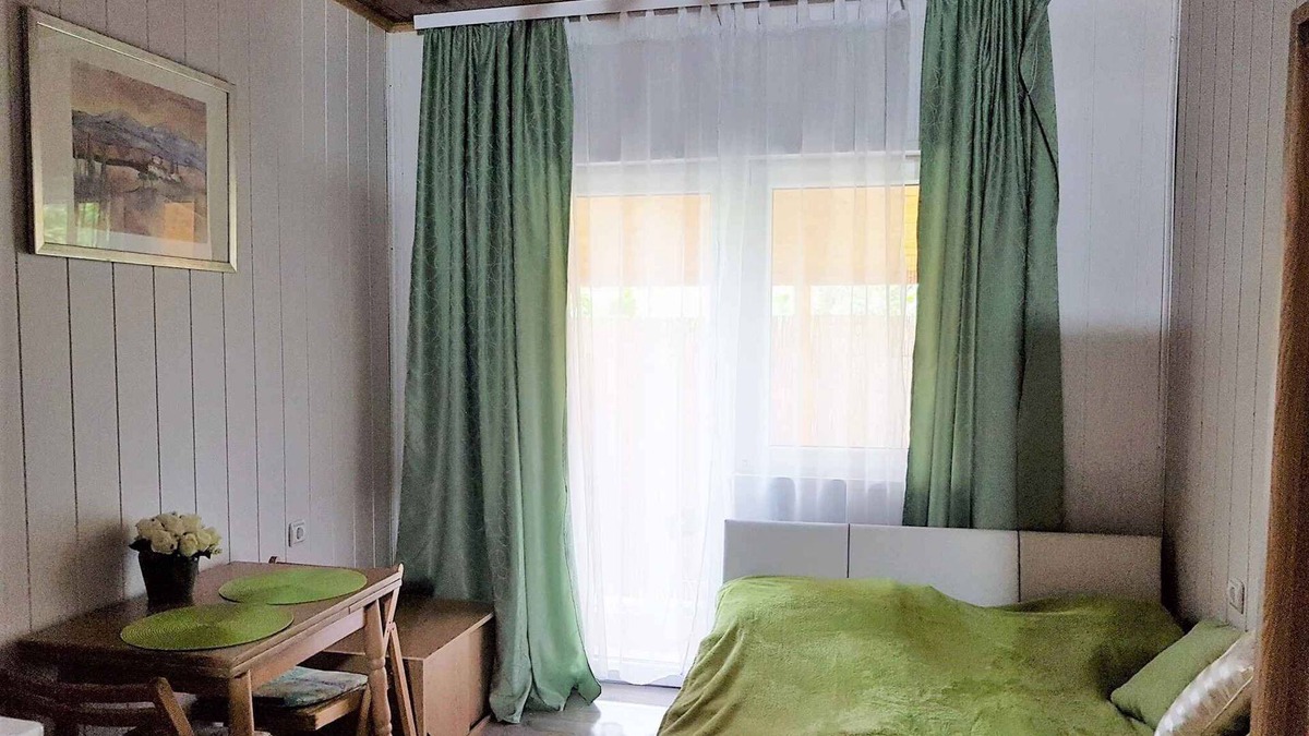 Balatonakali House | Holiday home near the beach with modern furnishings